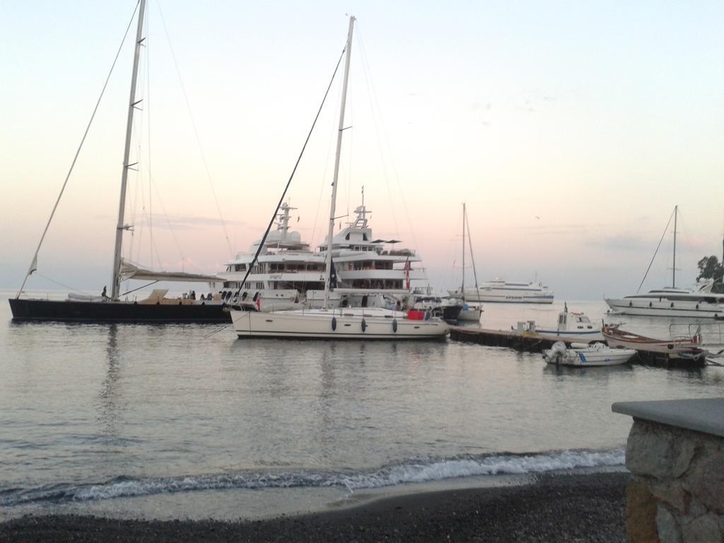 B&B Albatros Lípara Exterior foto